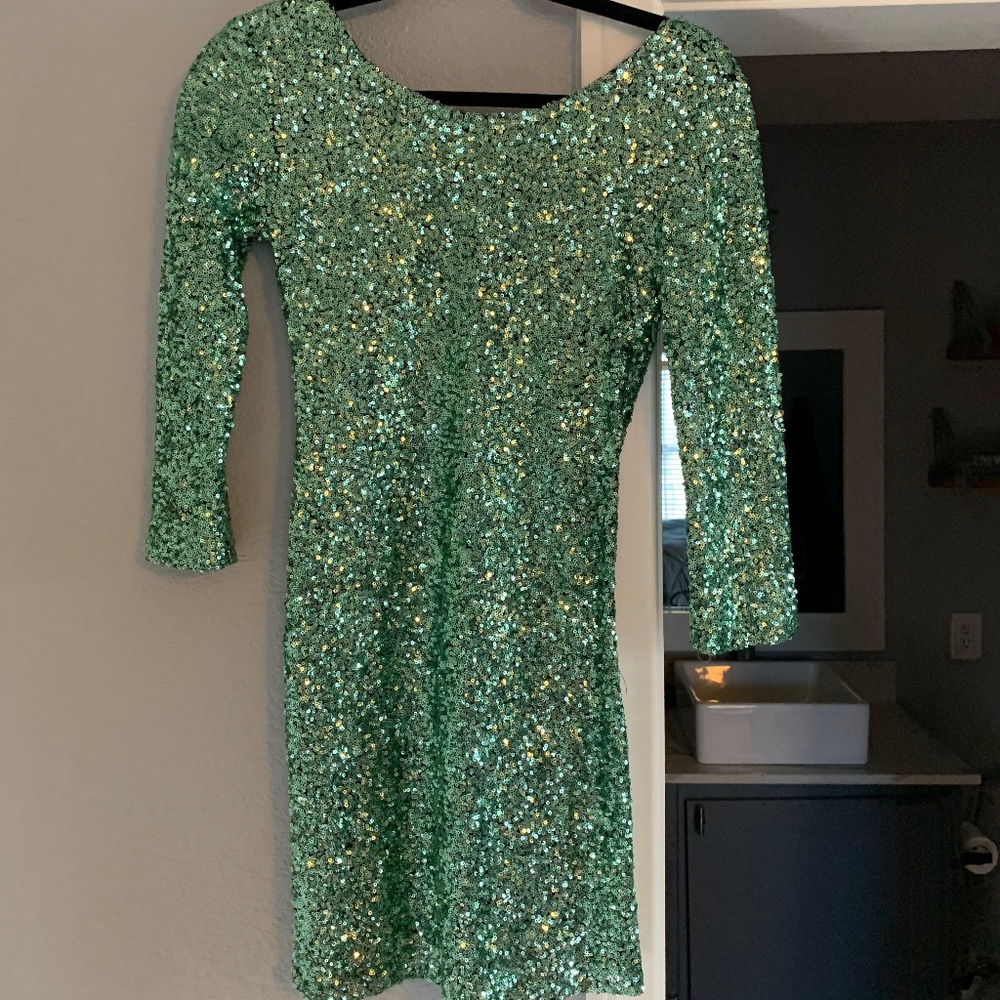 Green sequined dress - three quarter sleeved